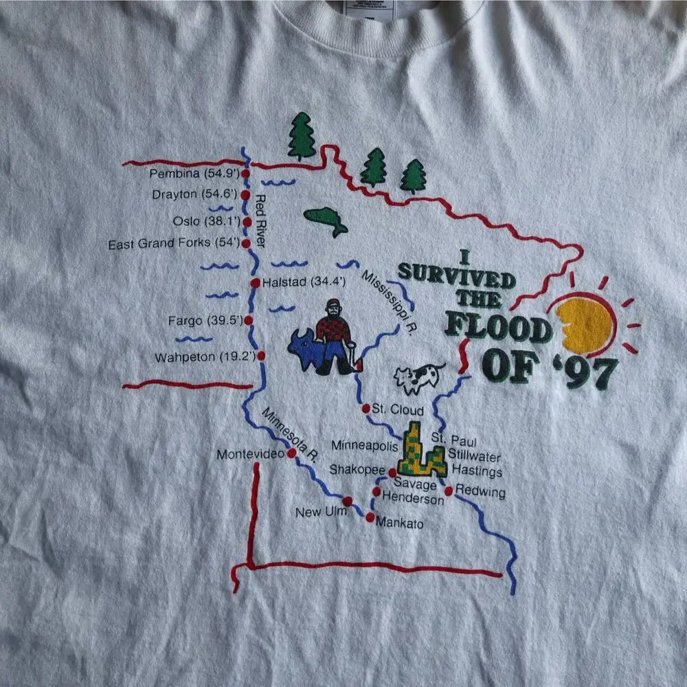 Vintage 1997 Red River Flood T Shirt XL Fruit Of The Loom Minnesota ND Tee - Picture 2 of 9